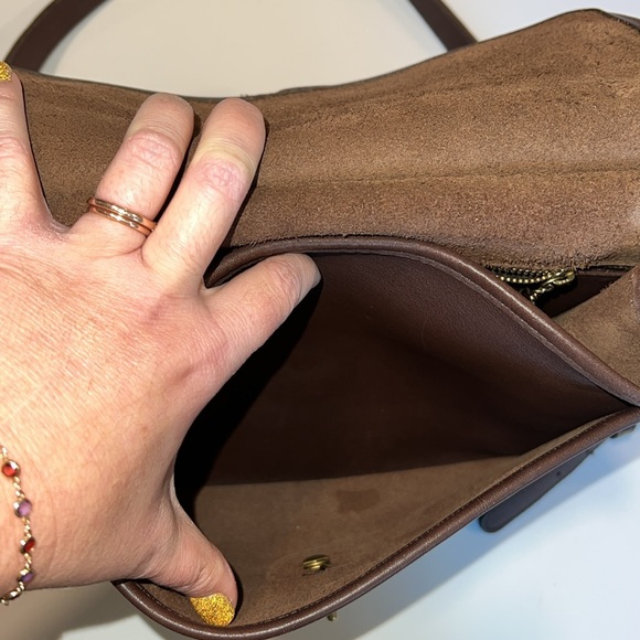 Coach - vintage WILLIS leather crossbody, dark mahogany - Picture 10 of 15